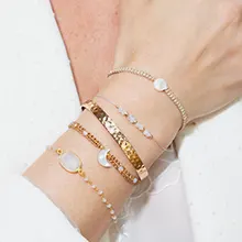 Bracelets et chaines